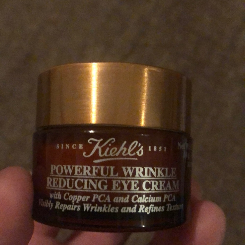 Kiehls powerful wrinkle reducing eye cream